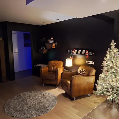 Luxe Apartment