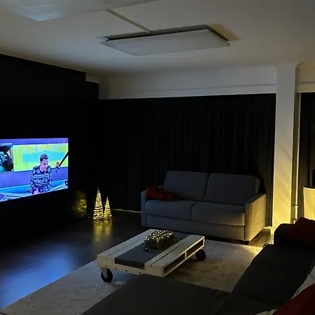 Luxe Apartment